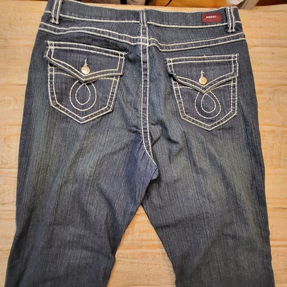 Nesso Denim Jeans Womens Sz 14 Thick Stitching Blue Dark Wash Distressed Stretch - Picture 8 of 10